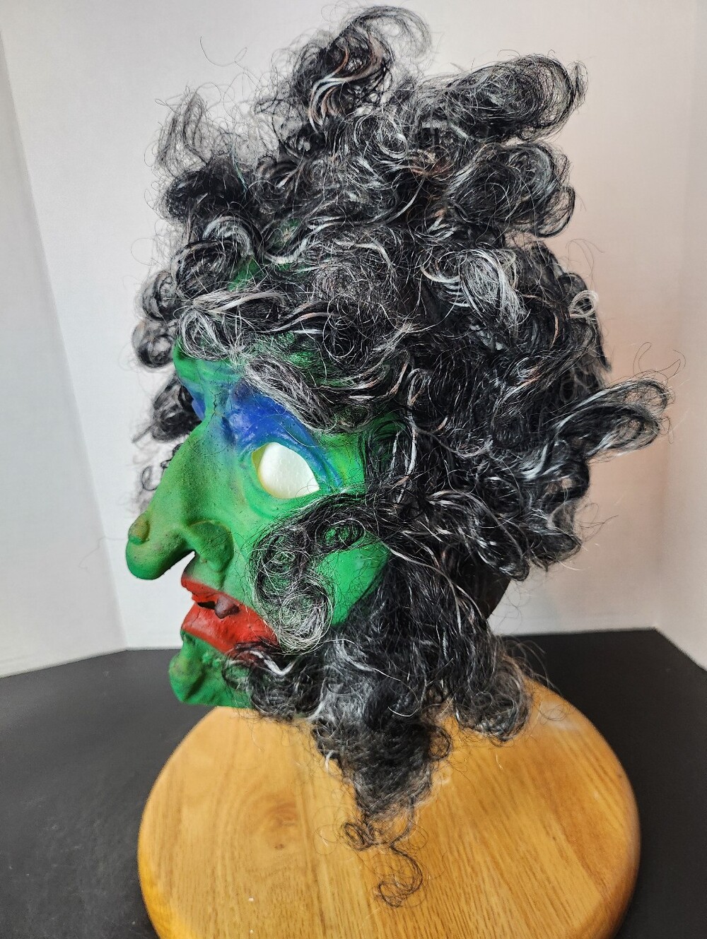 Ben Cooper Vintage Green Witch Latex Mask Curly Gray Wig HTF